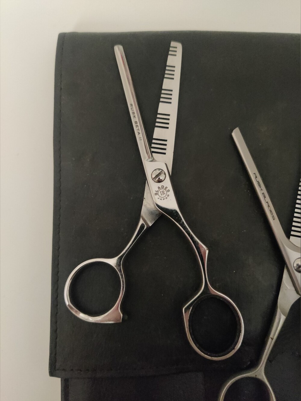 Professional Rusk Texturizing Shears made In Japan And Germany - Picture 3 of 15